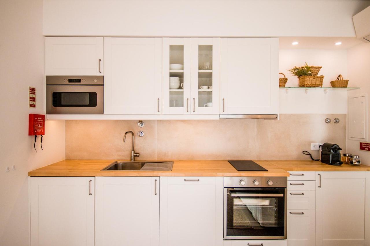 188 Apartments - Buganvilia - Pool And Balcony Кашкайш Екстериор снимка